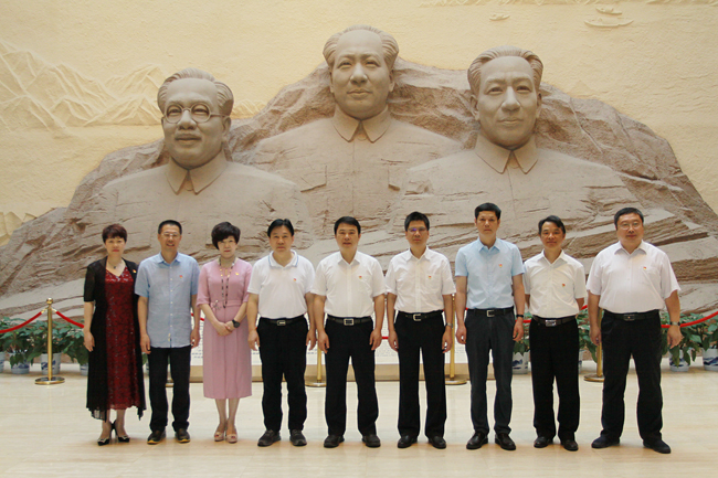 海利集团,长沙杀虫剂,长沙光气衍生物,长沙氨基酸?；ぜ?长沙锂离子电池材料