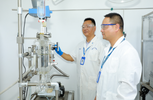 海利集团,长沙杀虫剂,长沙光气衍生物,长沙氨基酸?;ぜ?长沙锂离子电池材料 海利集团,长沙杀虫剂,长沙光气衍生物,长沙氨基酸保护剂,长沙锂离子电池材料